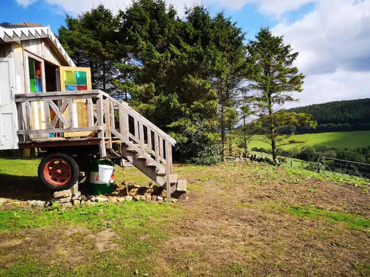 2 X Double Bed Glamping Wagon In Dalby Forest Scarborough Dış mekan fotoğraf